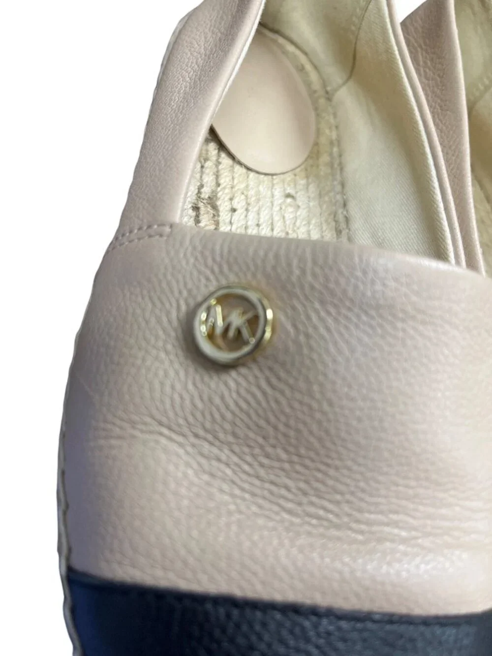 Michael Kors elegant beige